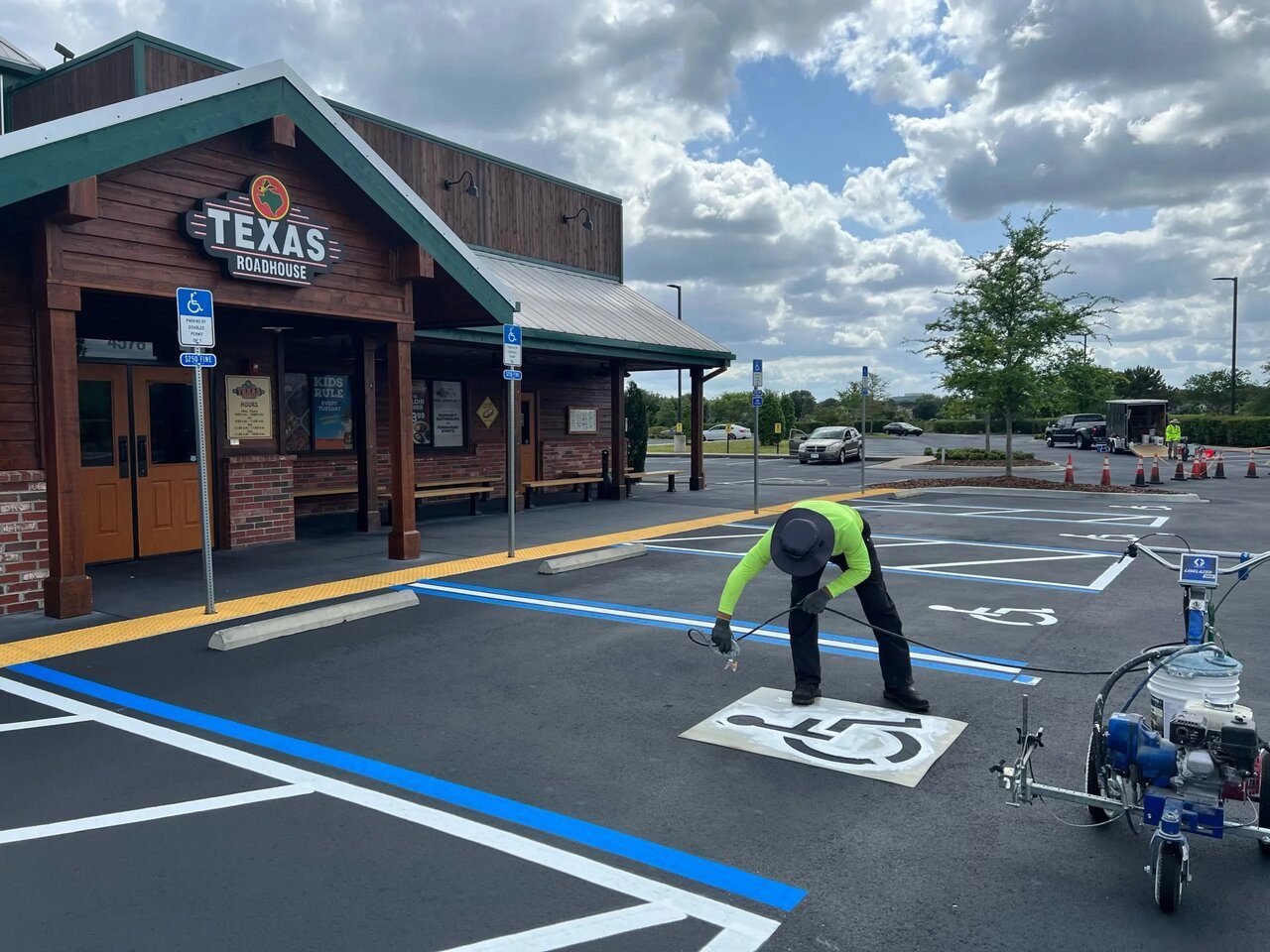 parking lot signage painting